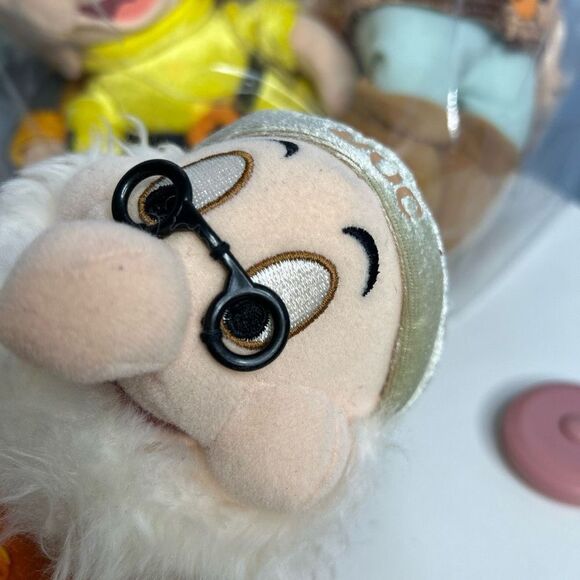 Disney Seven Dwarfs Plus 10” Complete Set - Picture 8 of 9